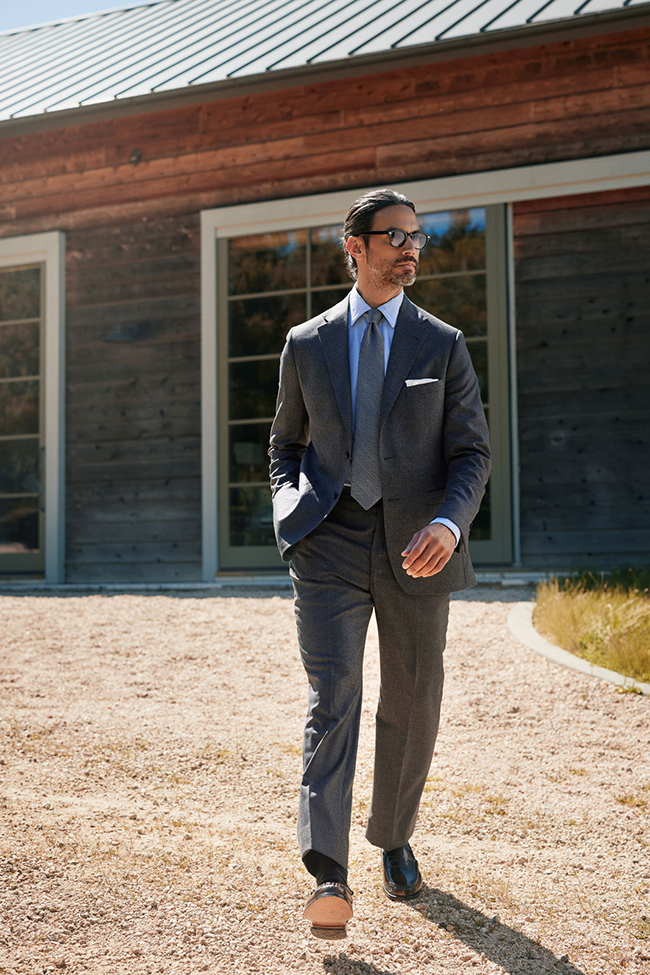 Mid Gray Houndstooth Suit
