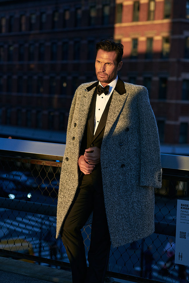 Traditional Tuxedo with B&W Boucle Herringbone Topcoat