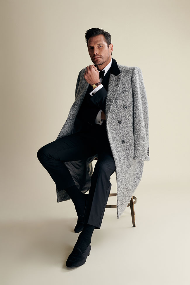 Traditional Tuxedo with B&W Boucle Herringbone Topcoat