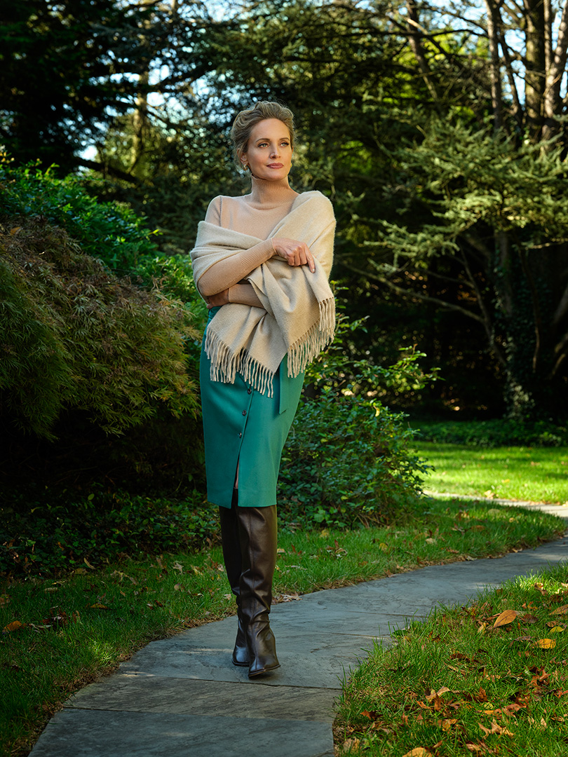 Women's Custom Clothing                                                                                                                                                                                                                                   , Women's Camel Vintage Turtleneck Sweater