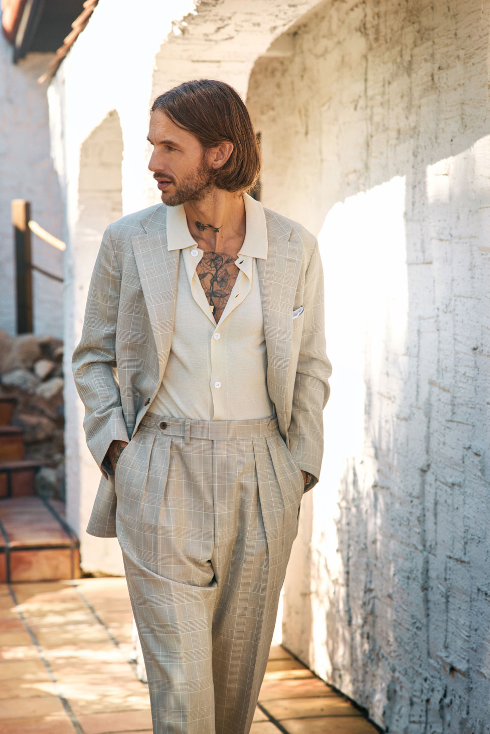 Men's 2024 Spring & Summer Collection                                                                                                                                                                                                                     , Men's Tan Plaid Suit