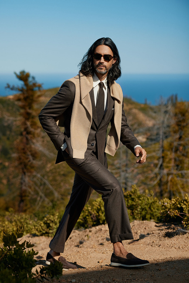 Men's Fall 2024 Look Book                                                                                                                                                                                                                                 , Brown Flannel Suit