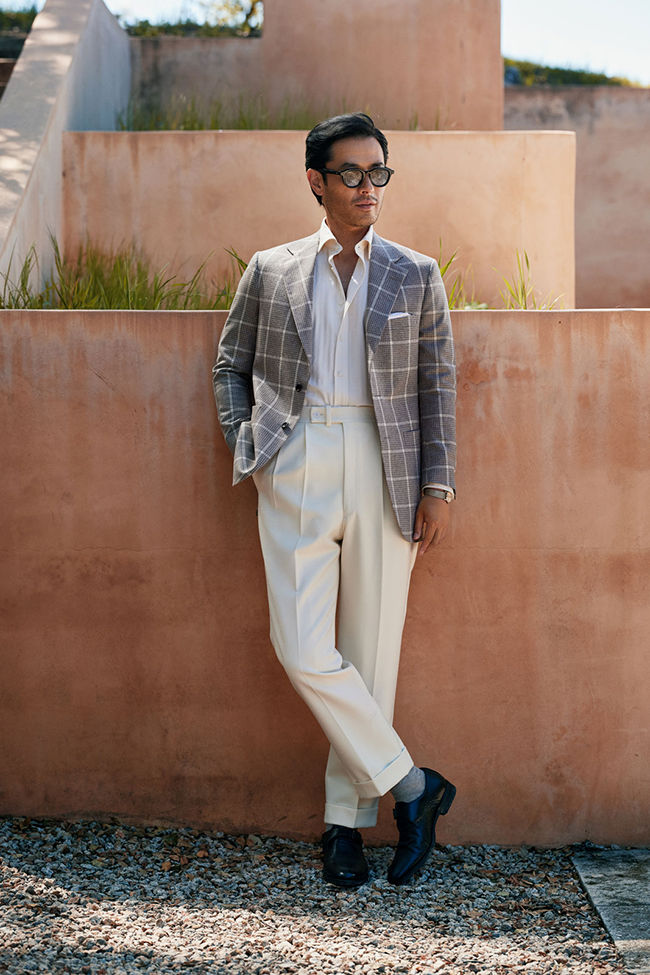 Men's Fall 2024 Look Book                                                                                                                                                                                                                                 , Silver Windowpane Sportcoat
