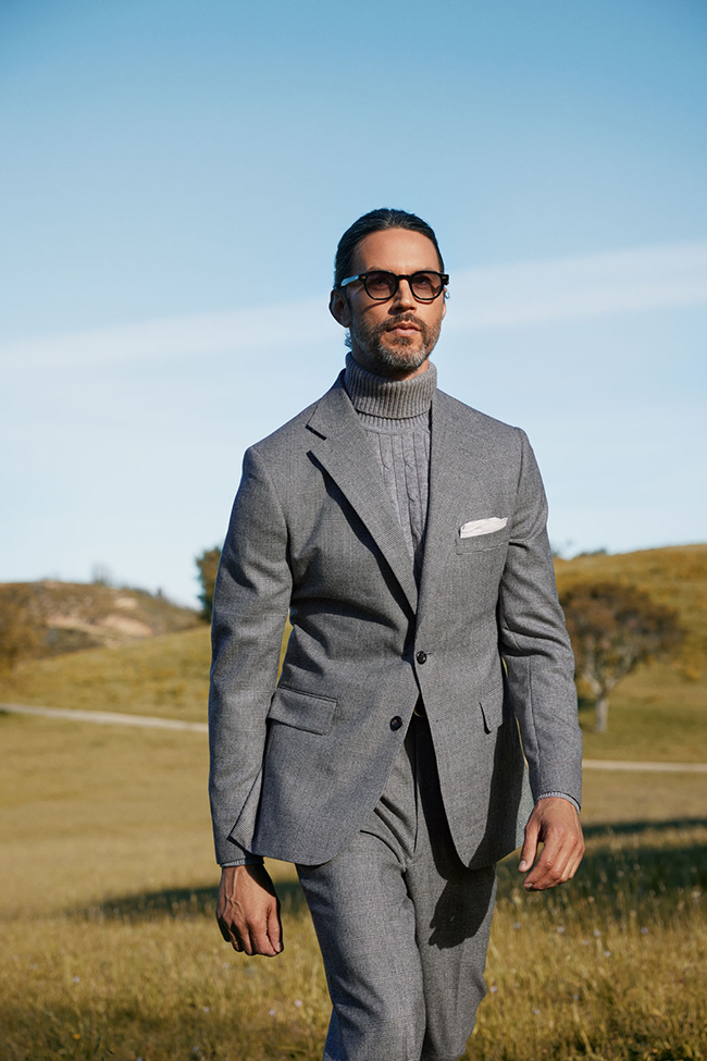 Men's Fall 2024 Look Book                                                                                                                                                                                                                                 , Gray Cashmere Turtleneck