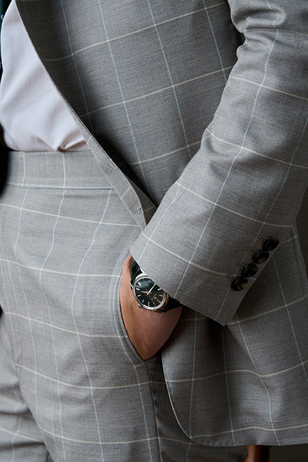 Taupe