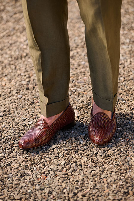 Men's Spring 2025 Lookbook                                                                                                                                                                                                                                , Olive Linen Trousers