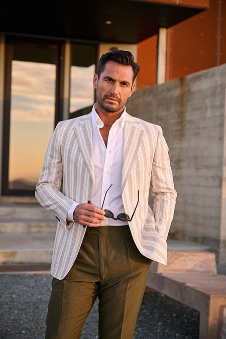 Men's Spring 2025 Lookbook                                                                                                                                                                                                                                , White and Tan Stripe Sport Coat