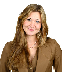 Caris Omiecinski of Tom James Company