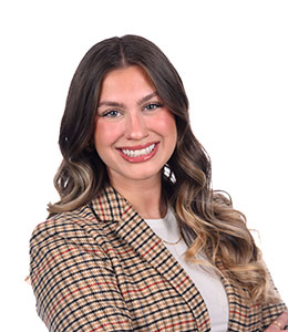 Alyssa Jack of Tom James Company